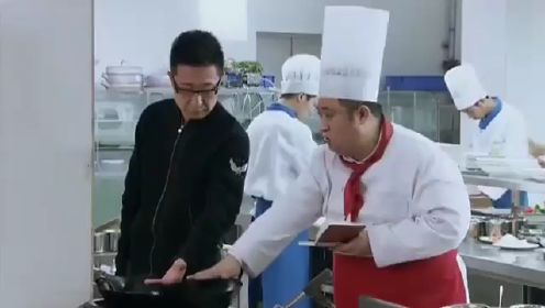 林师傅在首尔：善姬上网查表哥，一查吓一跳，表哥竟是厨神