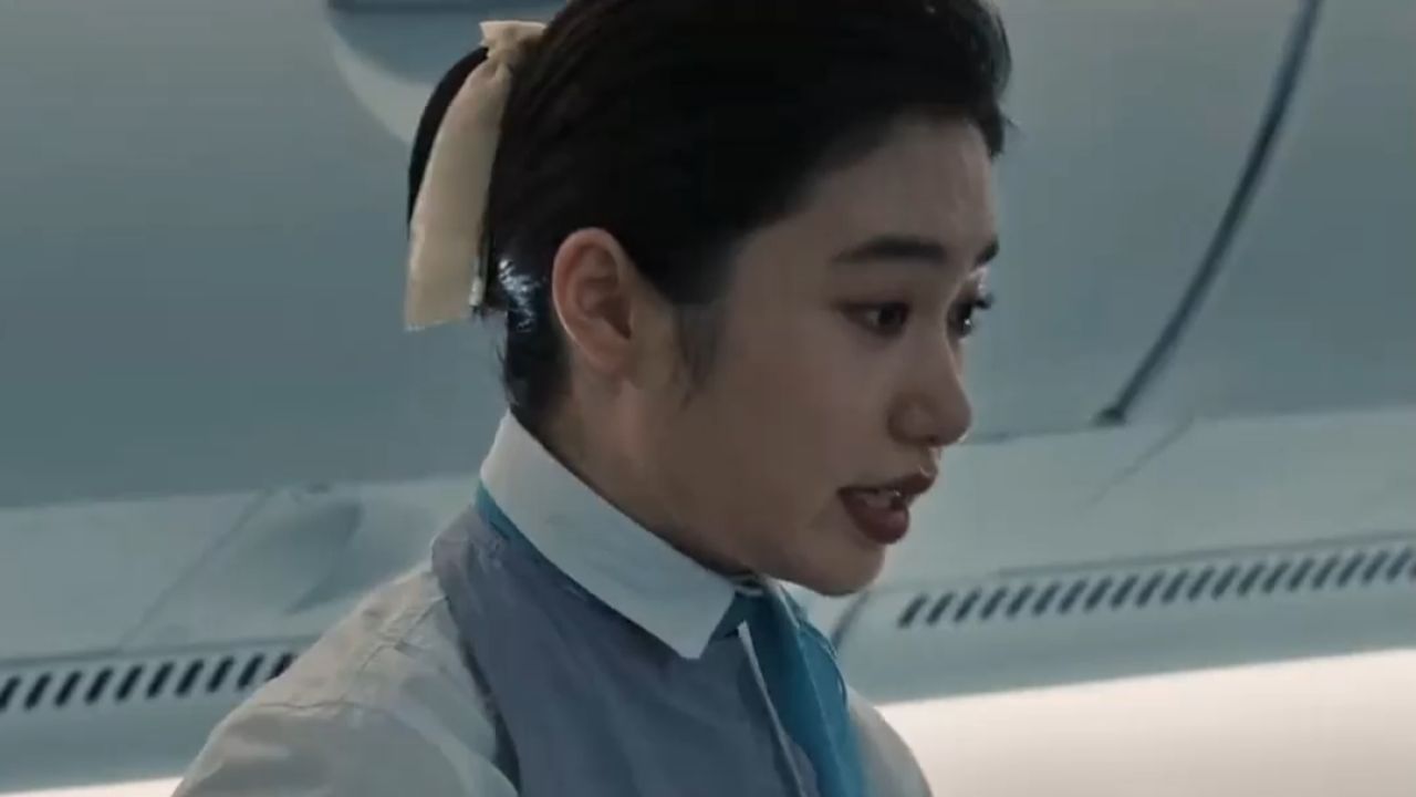 危机航线：以为只是一则普通的酒后闹事，不料却是一场蓄谋已久的劫机事件_高清1080P在线观看平台_腾讯视频