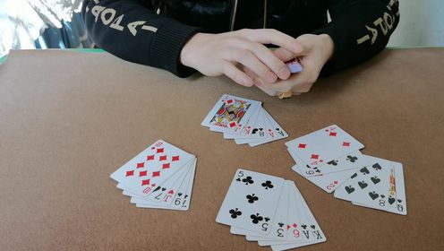 魔术牛牛洗牌捡牌方法教程,扑克五张牌斗牛手法讲解