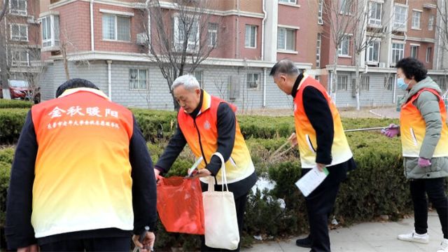 东营打造“银立方”志愿服务队 推动形成以老助老良好氛围