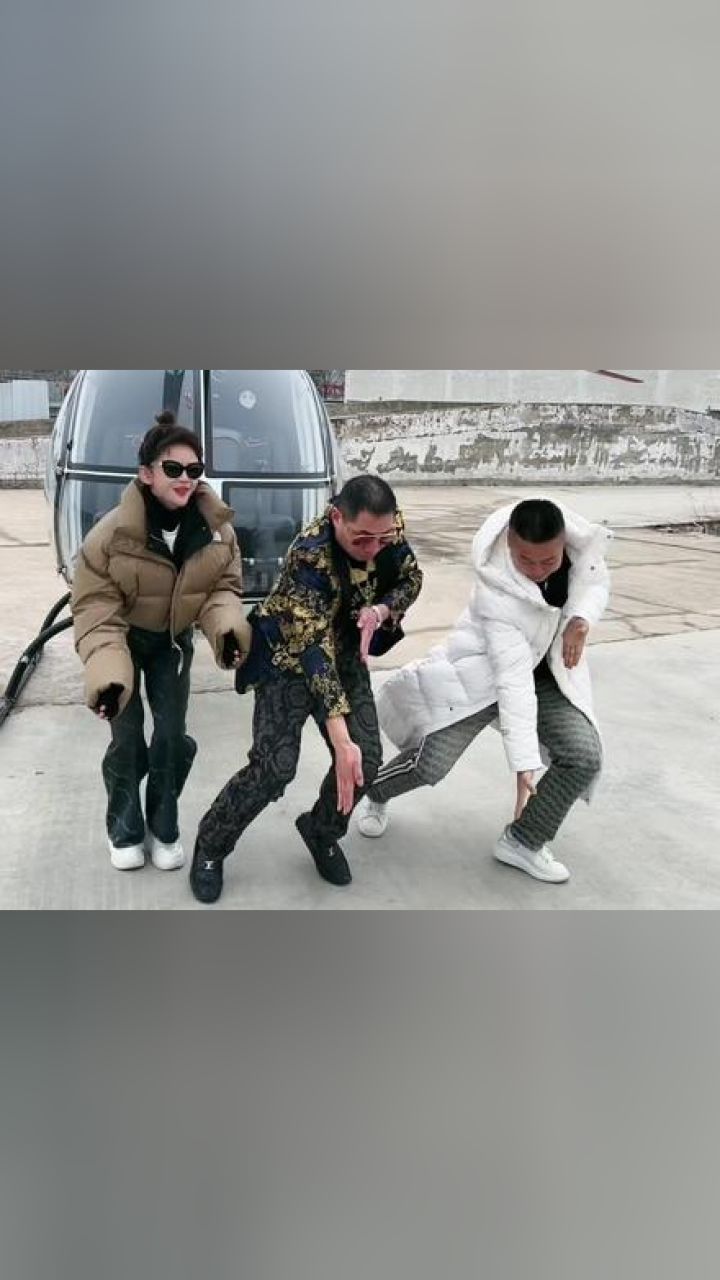 参加花姐活动插秧走起,向快乐出发.#张井生 #插秧舞