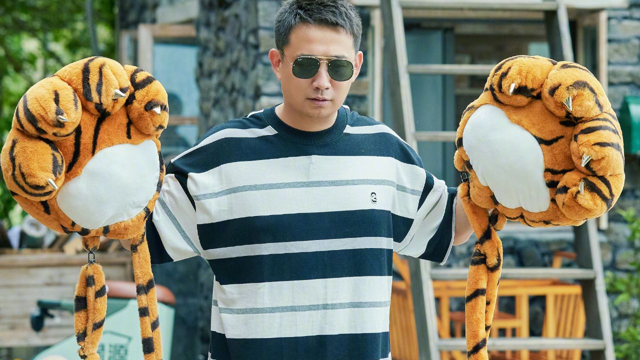 黄磊早期上课有多凶?训人视频流出压迫感太强,海清直言恨死他了