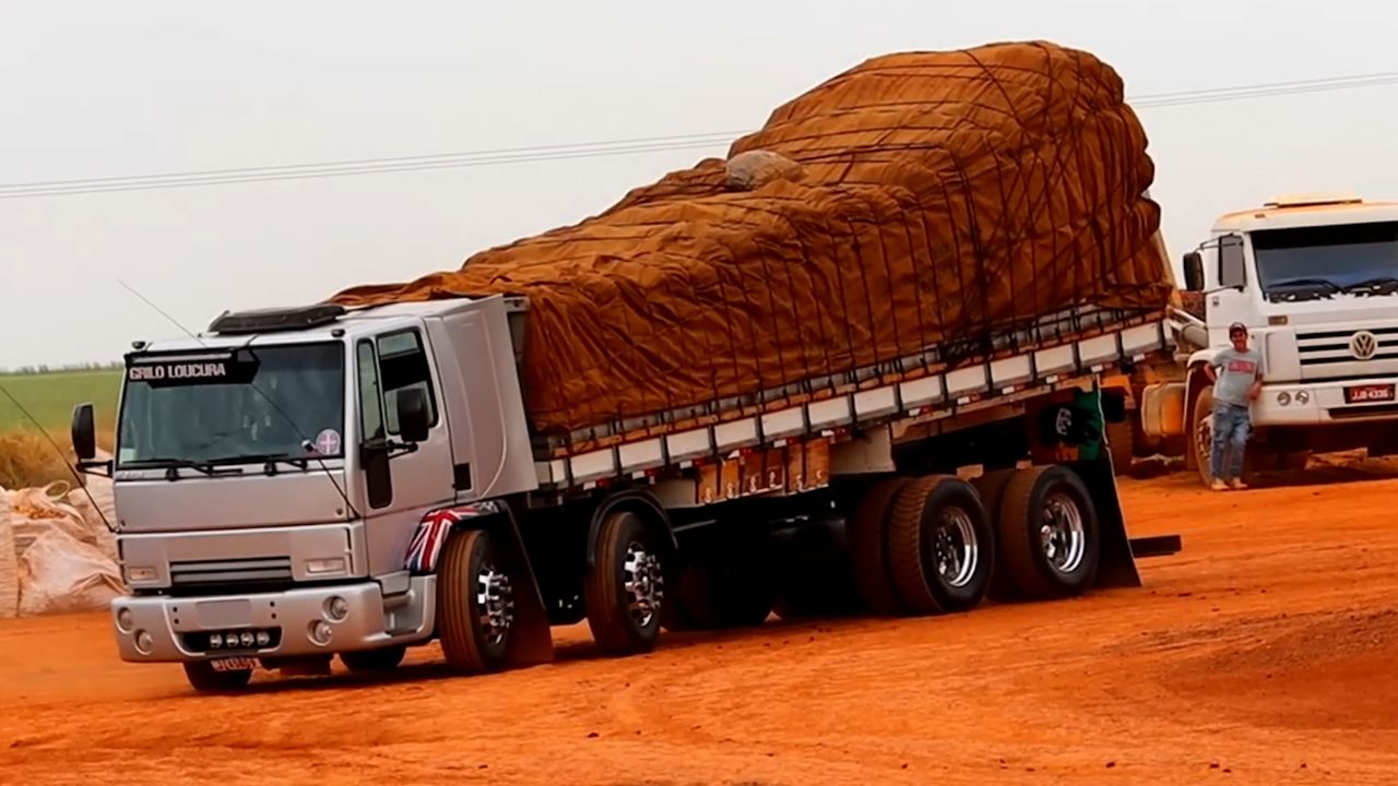 巴西翘屁股卡车,真是太奇葩了!