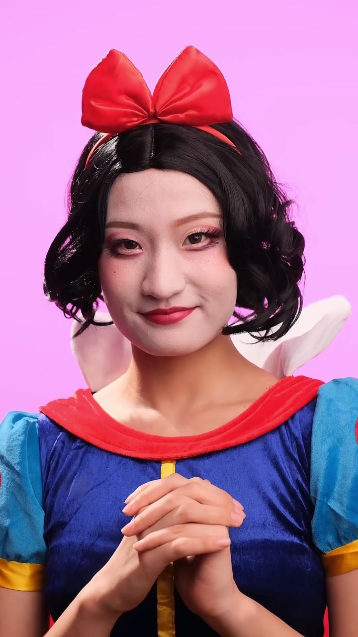 听说这个白雪公主是你们的童年女神