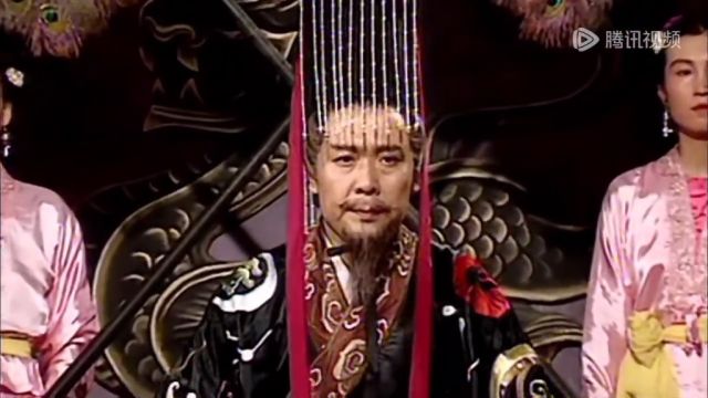 三国演义:刘备完成从织席贩履到君王的转变.