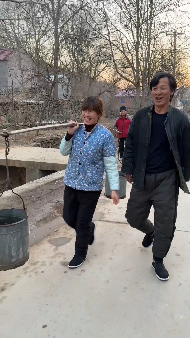 棉袄姥爷姥姥 唱的这首歌你会唱吗?