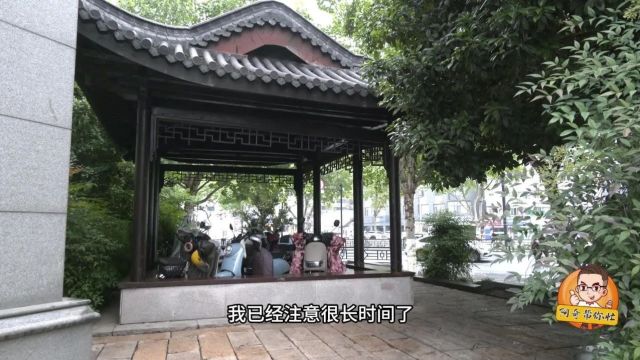 湖州一座凉亭里停满电动车,社区:管理方面存在难题