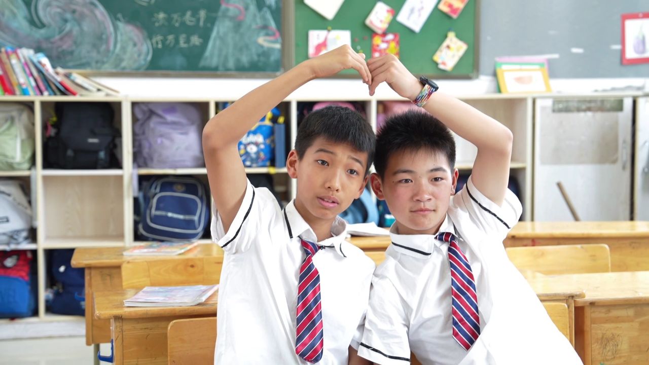 2024马渚镇中心小学604班毕业留念