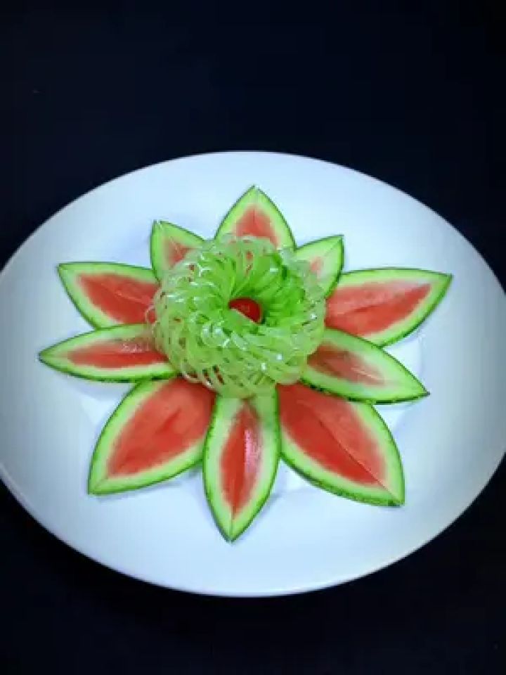 黄瓜还可以这样吃#省饭课代表 #摆盘技巧 #创意盘饰 #切黄瓜