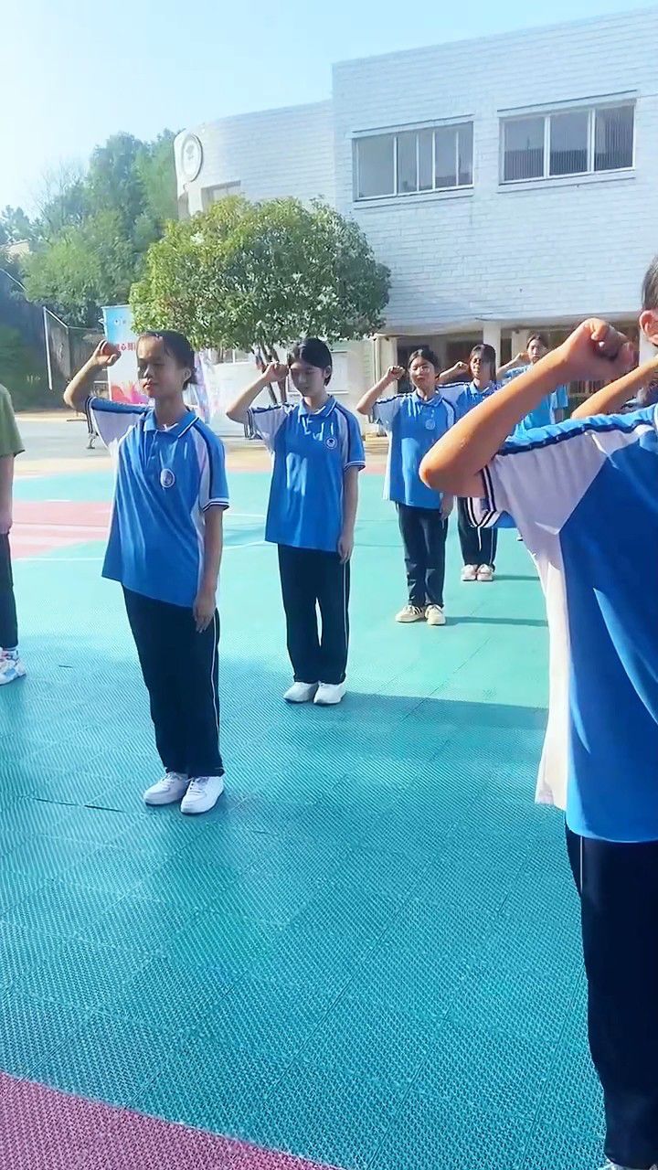 长沙湘越中学:孩子们对自己的坚定承诺!