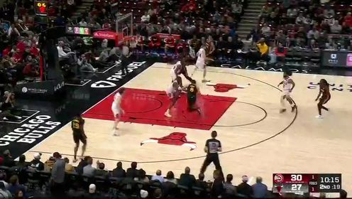 《芝加哥公牛》NBA常规赛：老鹰vs公牛第2节中文解说回放