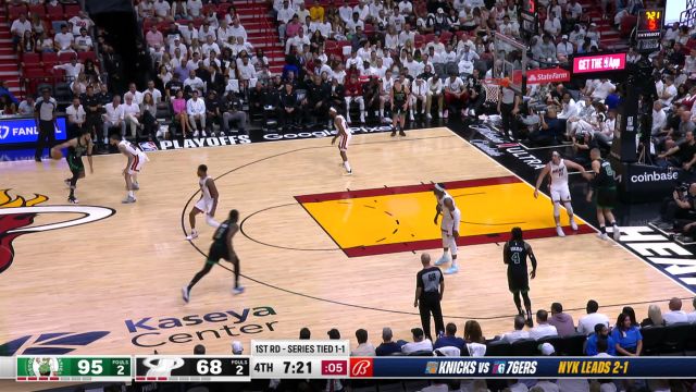 28日NBA最佳镜头 塔图姆晃倒马丁高难度后仰中投稳稳命中