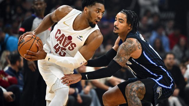 魔术86-96骑士 骑士5人得分上双大比分2-0领先魔术