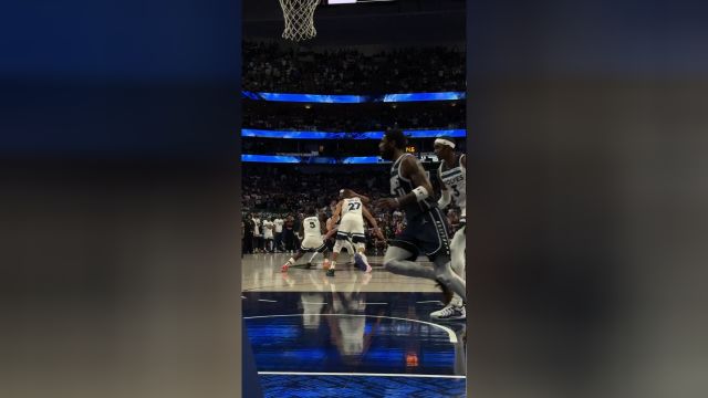 Luka magic！关键时刻东契奇强势出击命中3分还造加罚