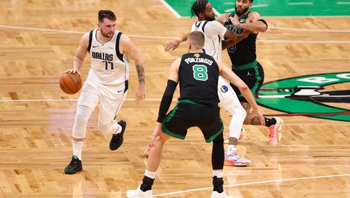 《TOP时刻》【原声】10日NBA十佳球 东契奇挥舞魔法脑后送妙传 布朗甩开东契奇暴力砸筐