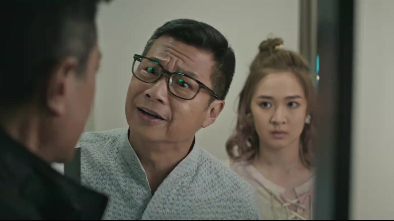 议员女儿私下竟做援交！表面乖乖女背地烟酒都来_高清