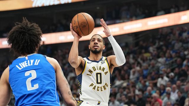 步行者137-120独行侠 东契奇空砍大号三双步行者九人上双击败独行侠