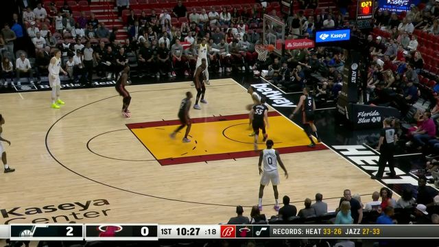 马尔卡宁无情大帽扇飞 科林斯反击背扣实在轻松