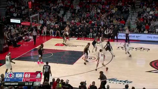 NBA常规赛：快船vs开拓者第4节英文原声回放