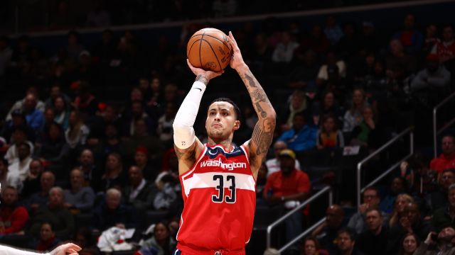 库兹马vs掘金集锦 全场17+6+7攻传兼备难救主