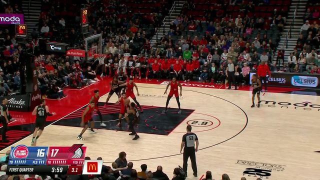 神来一笔！萨瑟弧顶高抛喂饼助攻杜伦空接暴扣炸筐