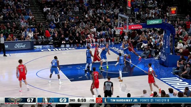 两队纷纷倒地争抢精彩至极！哈达威空位三分不辱使命