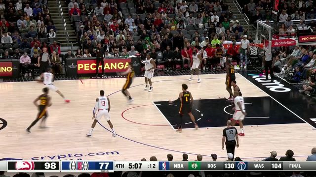 哈登vs老鹰集锦 复出拿下9+6+9三单数据 总得分超越卡特苦吞里程“悲”