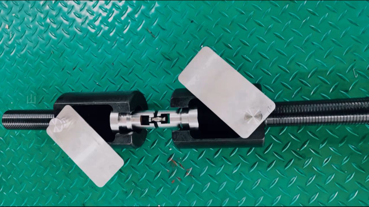 z向性能拉伸试验夹具 钢板厚度方向性能夹具 螺栓试验夹具