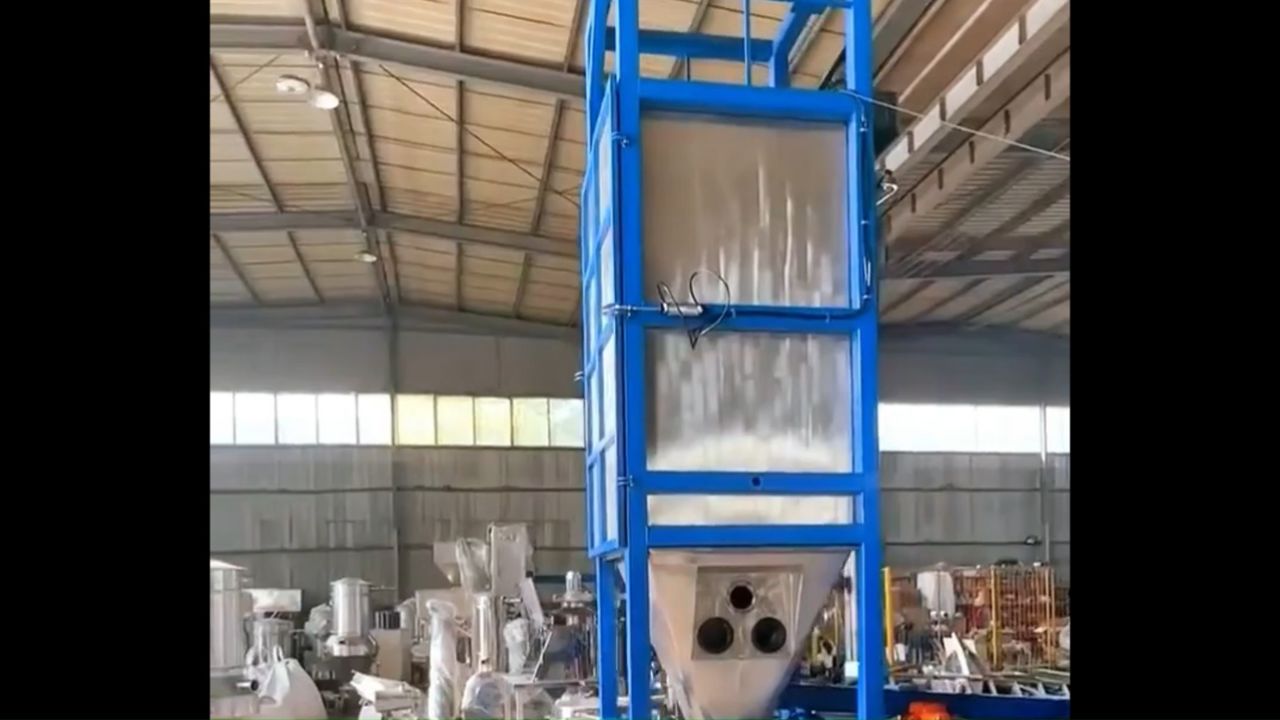 什么是吨袋破包器?