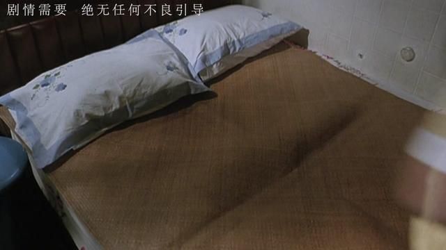 香港限制级电影,女友被混混蹂躏致死,男友疯狂复仇将其大卸八块 #影视解说 #我的观影报告