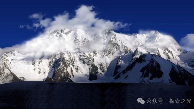 五集纪录片《明月出天山》