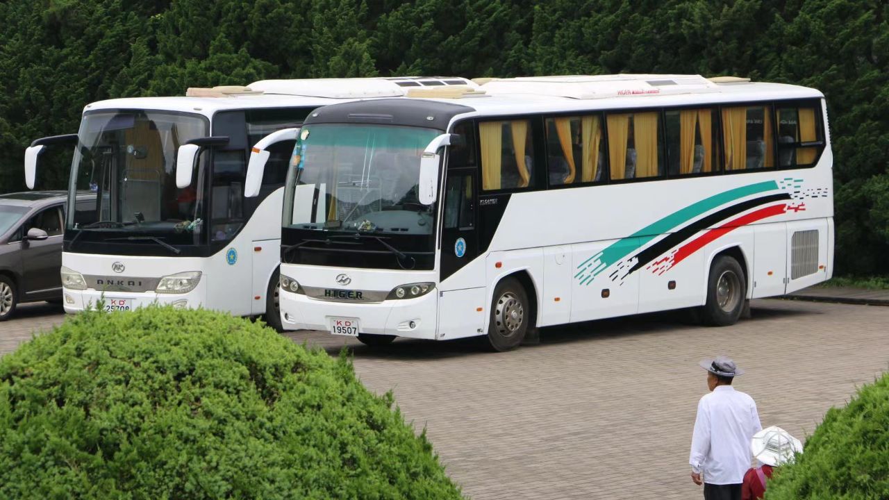 实拍海格klq6115h客车