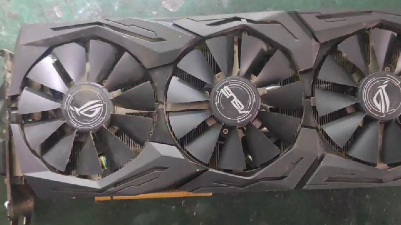 华硕1070游戏性能减半,几颗电阻惹的祸