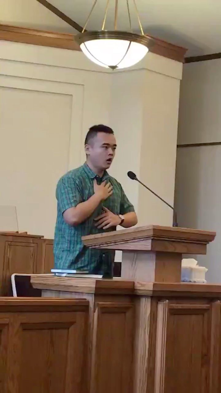 刘博洋带领发声练习