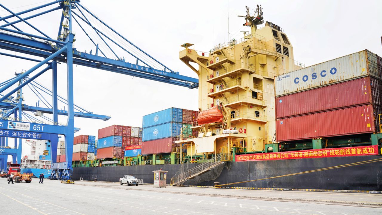 "东莞港—越南胡志明"航线开通运行