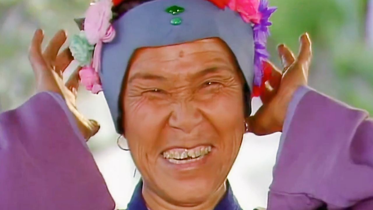 刘姥姥进大观园洋相百出,一开始以为是喜剧,细看才懂其中的细节