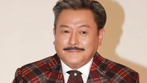 香港男星魏骏杰投资百万餐厅倒闭,56岁身材胖成球,发福认不出