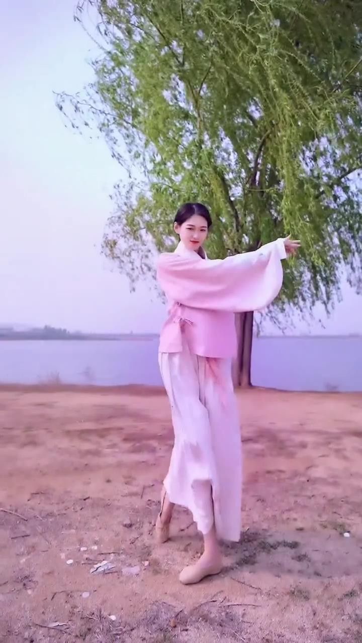 汉服舞蹈男女混搭图片