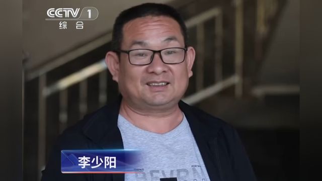 过继12年记入族谱,爷爷遇车祸身亡,嗣孙却无权索赔?