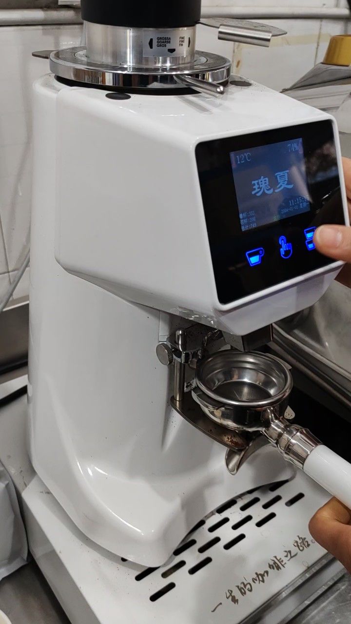 瑰夏婷婷3格米莱咖啡机3145测评,格米莱3145咖啡机操作,格米莱3145