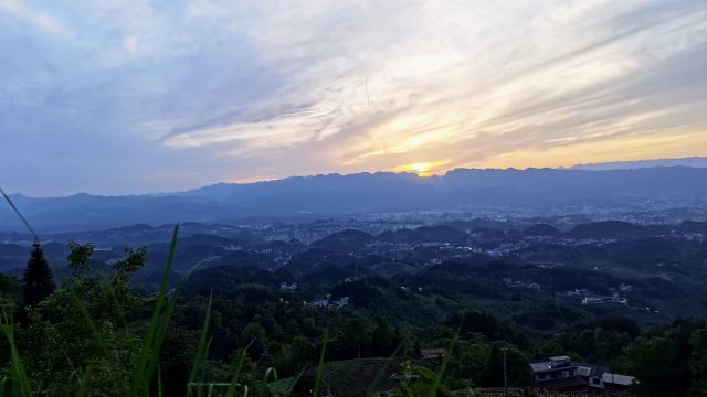 初夏的日子在云台寺看日落