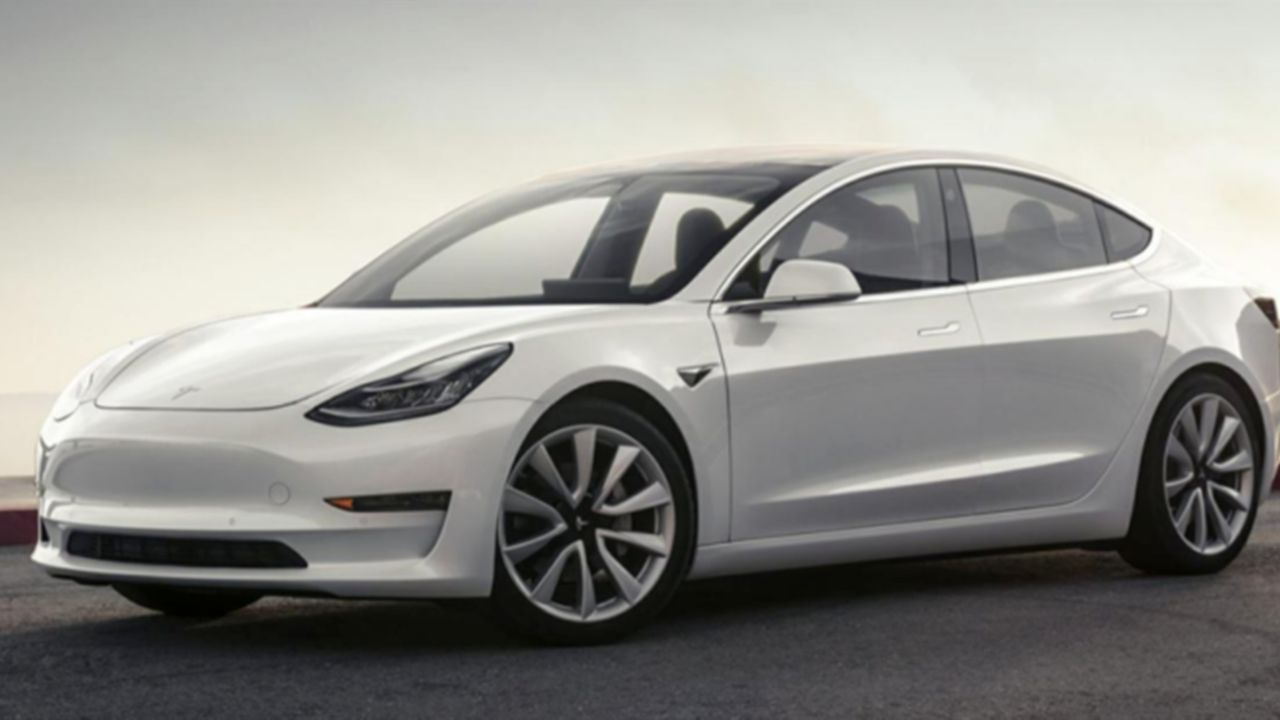 14万,特斯拉全新车型来了,续航600公里,比亚迪要坐不住了