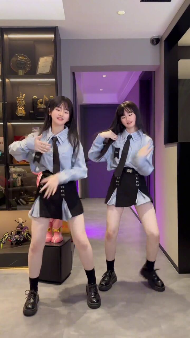 很多粉丝要我们跳这个,那就浅跳一下吧 #一一丫丫