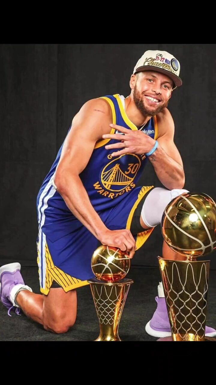 让我们一起欢迎这个男人的到来!curry|史蒂芬·库里