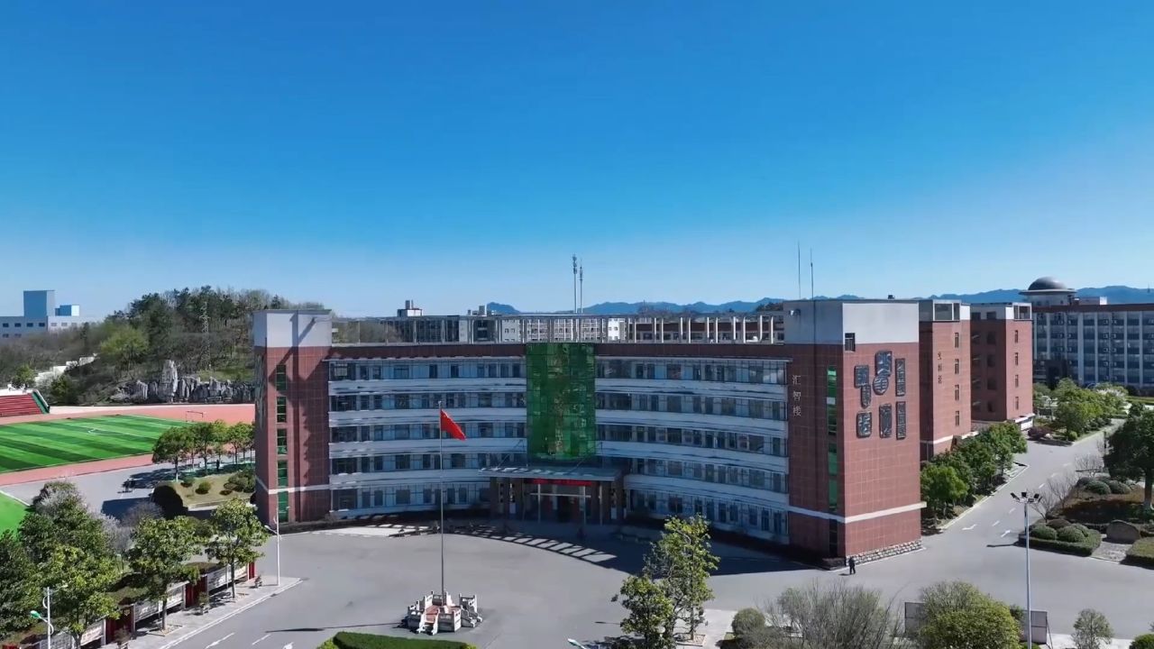 霍山文峰学校高考复读班