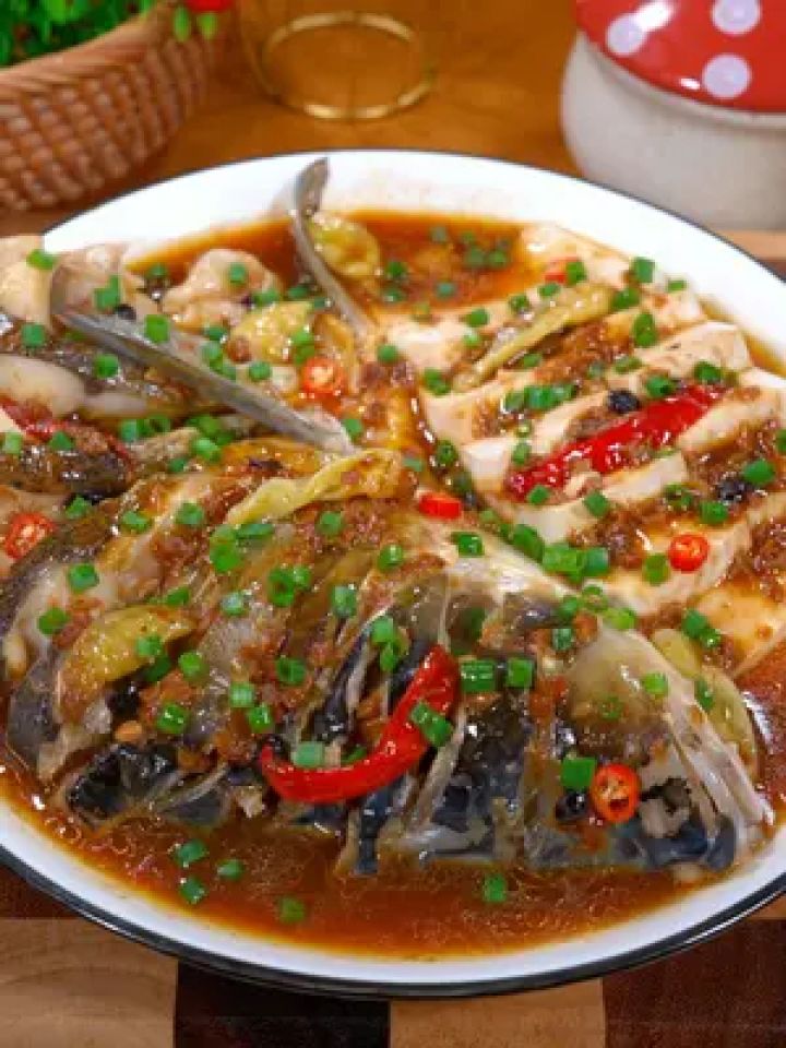 温州各大排挡排队都要吃的酱椒鱼头,自己在家做原来这么简单#鱼头