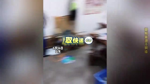 “凭一己之力养活一个驿站”,女子取快递,四排货架几乎全部亮灯