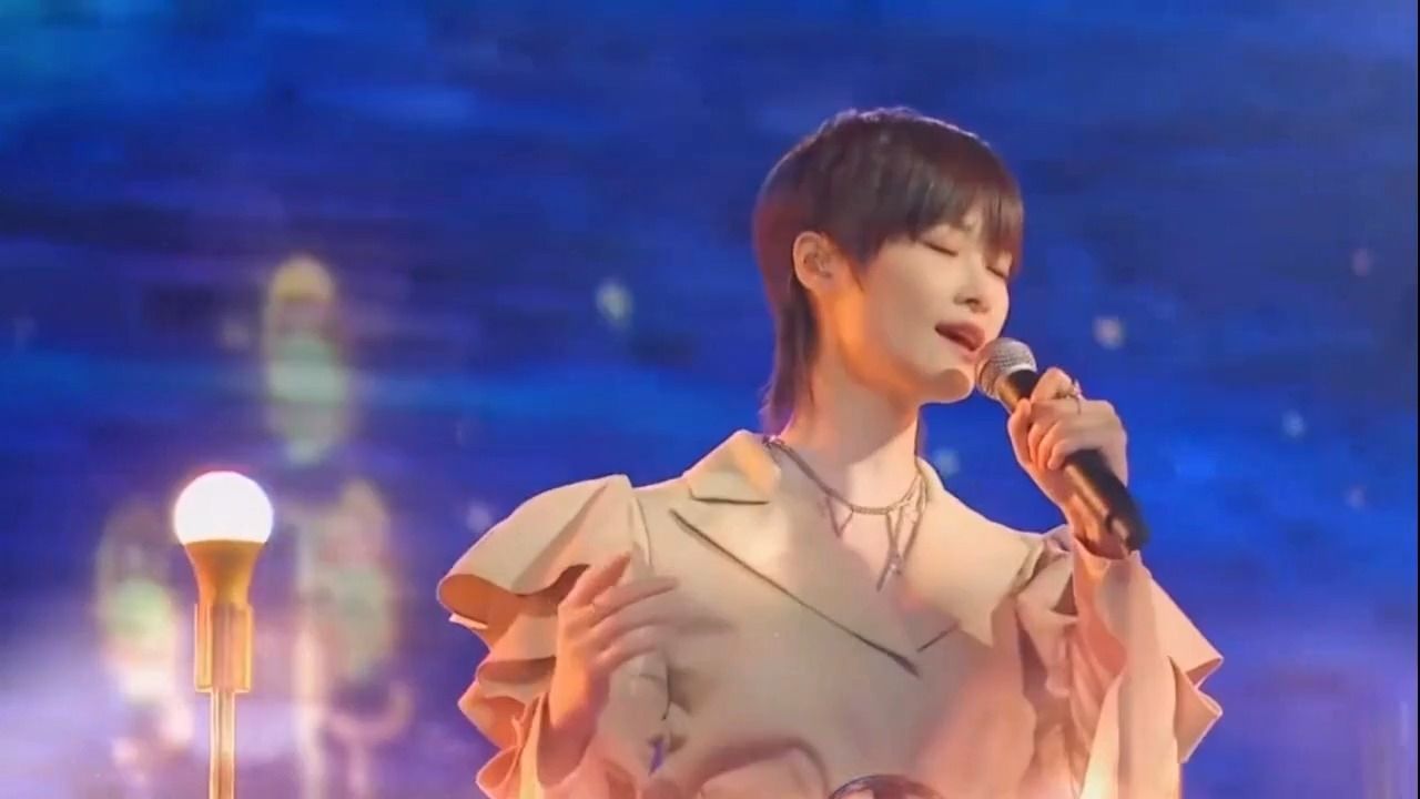 李宇春《清福》,开口就是甜美的故事和画面感