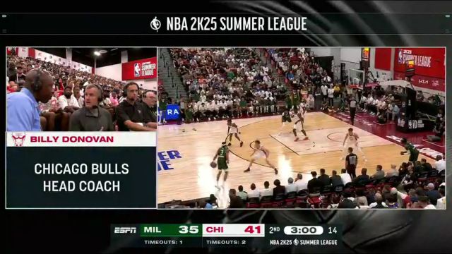 NBA夏季联赛：雄鹿vs公牛英文原声全场回放
