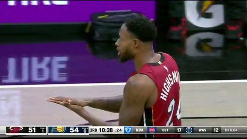 《NBA全场集锦》没有什么能够阻挡！特纳突破抛投+挑篮连取四分